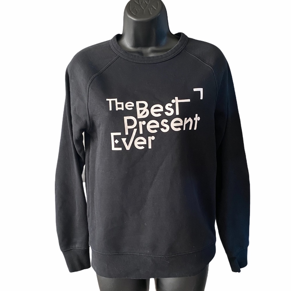 🤍3/$30 H&M Best Present Ever Sweatshirt XS